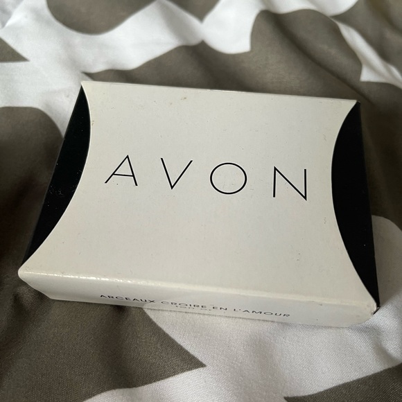 Hoop Dangle Drop Earring Graduated Diamond Rhinestone Circle Gold Silver AVON xo - Picture 5 of 5